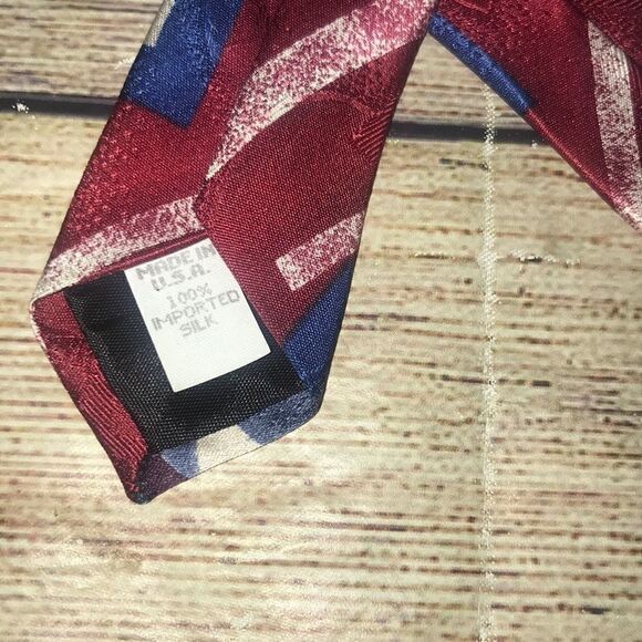 Oscar de la Renta Couture Geometric Silk Tie - Picture 4 of 6